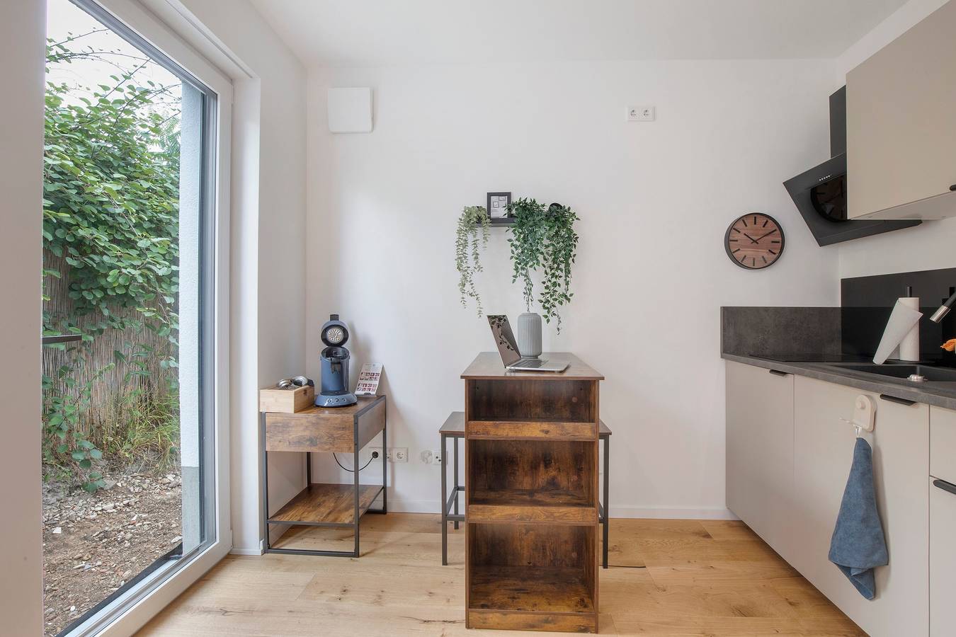 Appartement entier, Studio « Ay Homes 02 » avec Wi-Fi in Augsbourg, Souabe (Bavière)