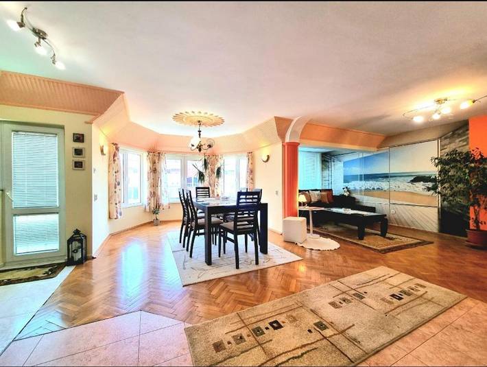 Apartament wakacyjny dla 9 osób, z Balkon i Taras oraz Widok w Burgas