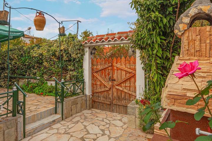 Vakantiehuis voor 4 personen, met tuin en balkon in Agios Gordios