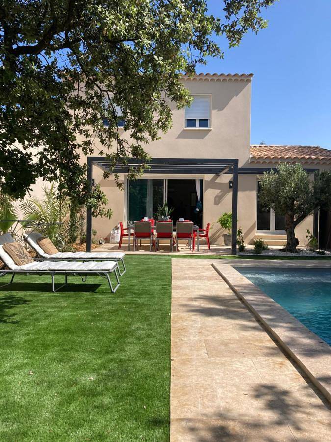 Location de vacances pour 6 personnes, avec piscine et jardin à Saint-Didier - 4