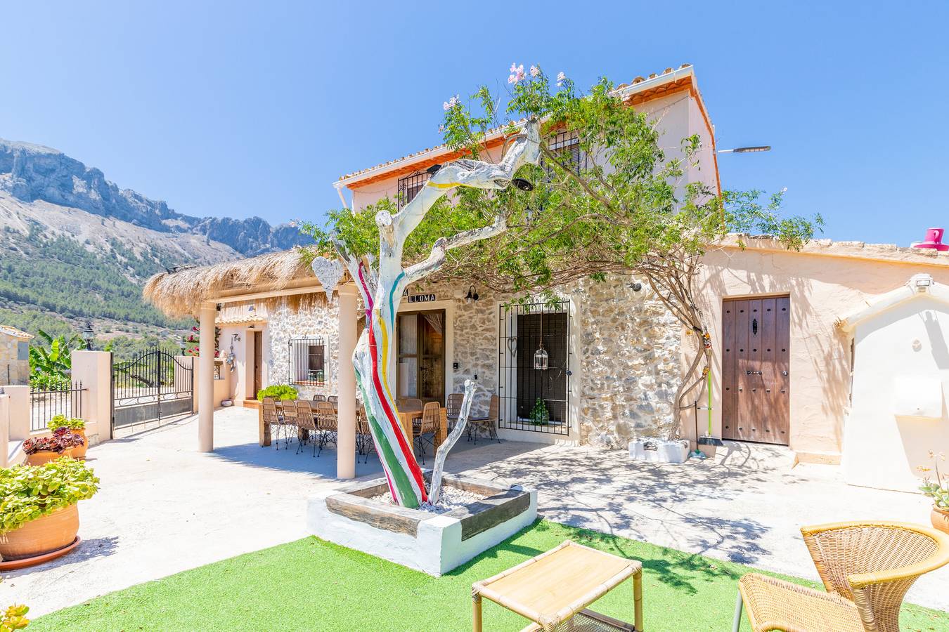 Casa de vacaciones 'Casa La Lloma' con vistas a la montaña, piscina privada y Wi-Fi in Benisa, Costa Blanca