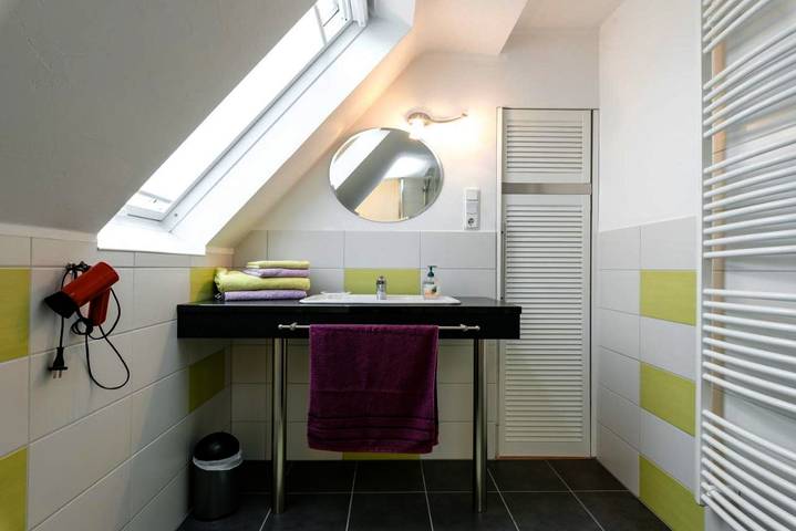 Ferienwohnung für 6 Personen, mit Terrasse und Garten sowie Ausblick in Heilbad Heiligenstadt - 3
