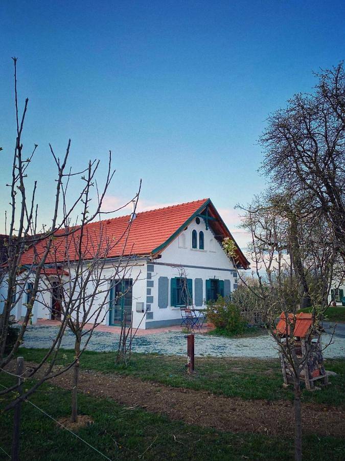 Ferienwohnung für 4 Personen, mit Ausblick und Garten