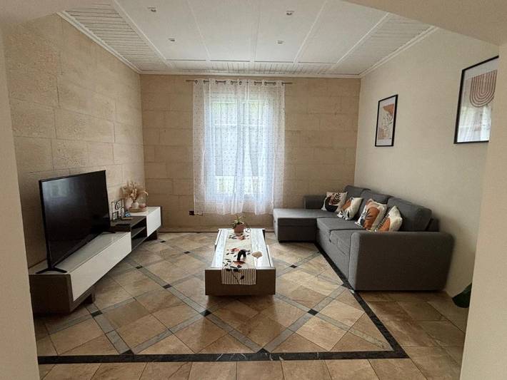 Apartamento de vacaciones para 4 personas, con vistas además de terraza y jardín - 1