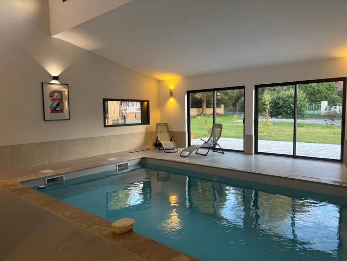 Gîte pour 8 personnes, avec Terrasse et Jardin ainsi que Piscine et Vue dans Machiel