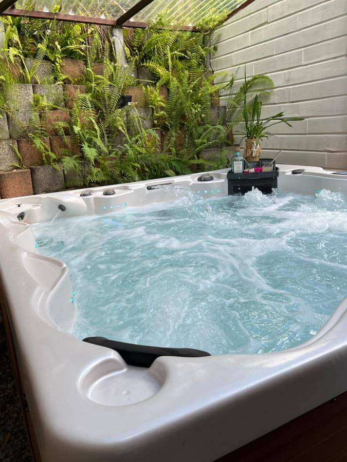 Apartamento de vacaciones para 4 personas, con jacuzzi y terraza - 1