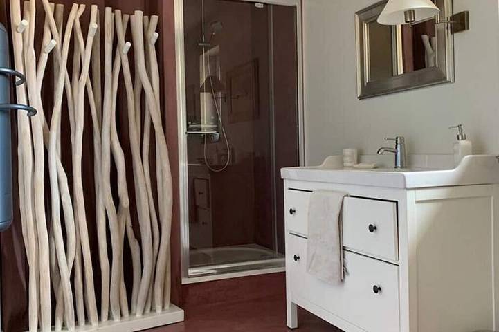 Gîte pour 8 personnes, avec jardin à Mazan - 3