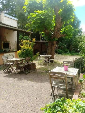 Chambre d’hôte pour 2 personnes, avec jardin à Saint-Jean-de-Losne