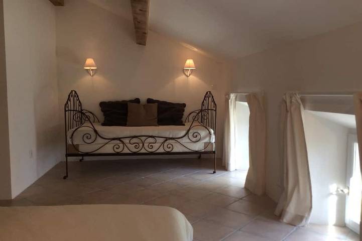 Gîte pour 4 personnes, avec terrasse et jardin à Ginestas - 3