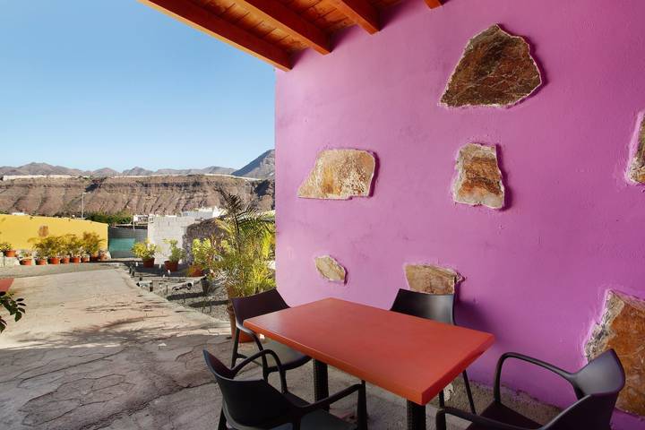 Casa de vacaciones 'Villa Paraiso Aldeano 1+2' con vistas a la montaña, piscina privada y Wi-Fi in La Aldea de San Nicolás, Gran Canaria Oeste