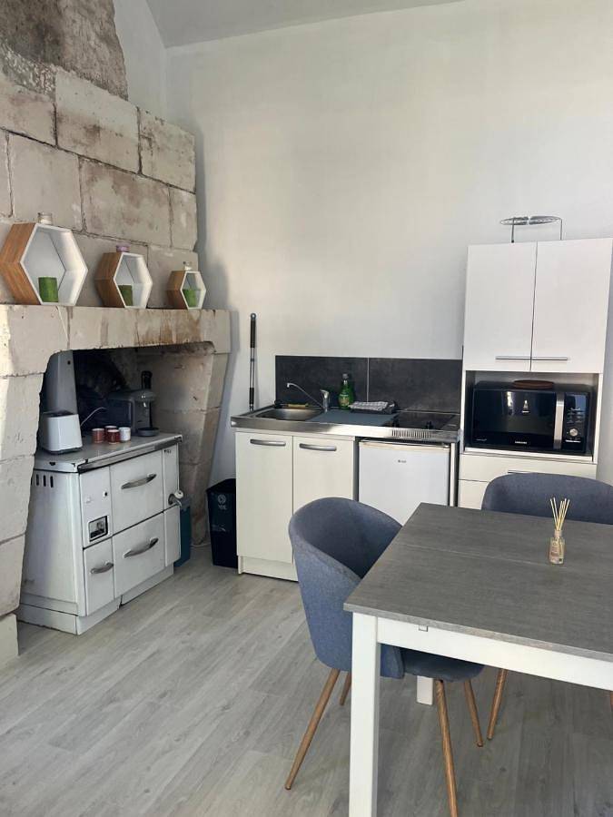 Gîte pour 3 personnes, avec piscine et terrasse à Saint-Avertin - 4