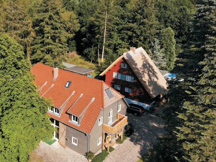 Ferienwohnung für 4 Personen, mit Garten und Balkon in Dobbin-Linstow