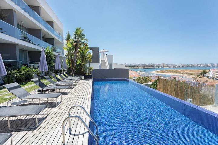 Aparthotel para 2 pessoas, com Terraço e Jardim e ainda Piscina and Vista em 