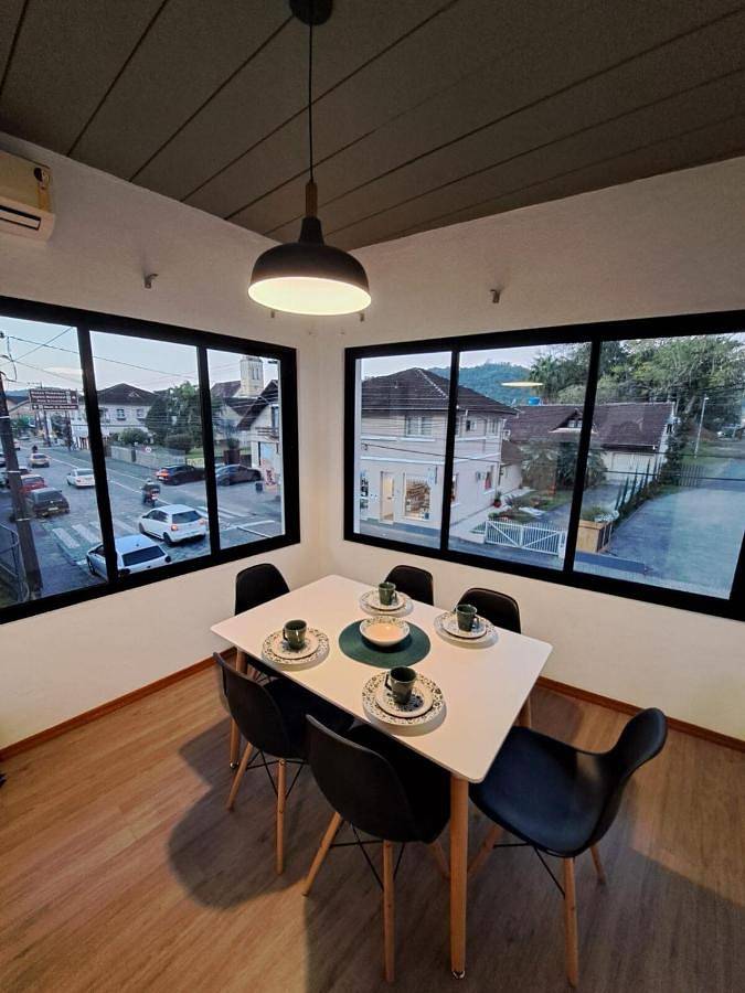 Casas e apartamentos de temporada para 5 pessoas, com vista, com animais de estimação em Pomerode