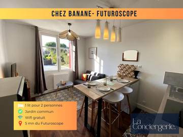 Gîte pour 2 personnes, avec jardin ainsi que vue et terrasse à Jaunay-Clan
