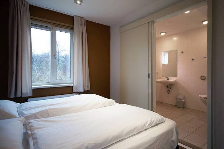 Ferienpark für 8 Personen, mit Garten und Sauna sowie Terrasse und Pool, mit Haustier auf Texel - 4