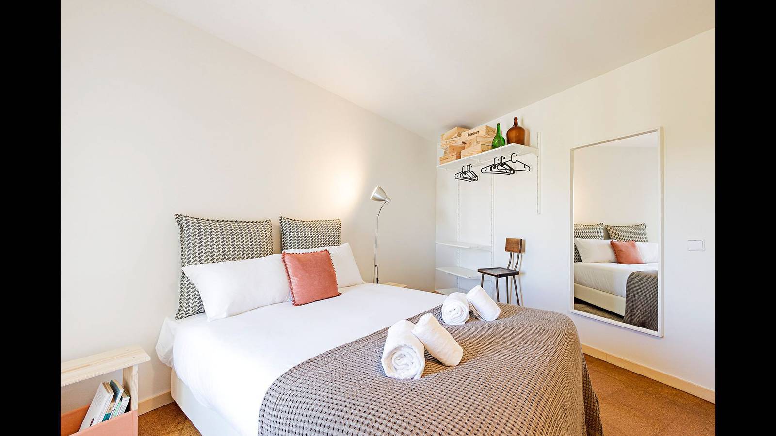 Apartamento inteiro, Casa 128 by Lovelystay in Cedofeita, Porto