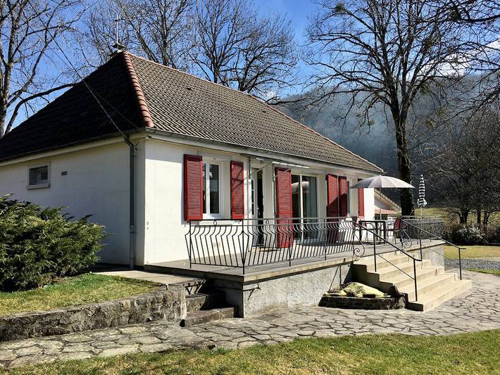Gîte pour 6 personnes, avec jardin et terrasse, animaux acceptés - 1