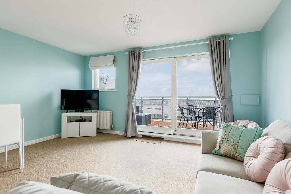 Apartamento entero, Ocean Breeze - Harbour Views from Private Balcony in Poole, Poole Harbour