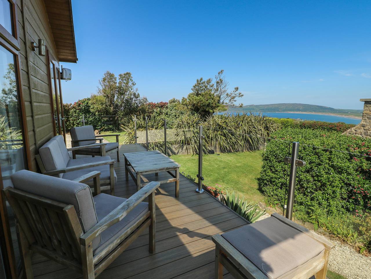Sunstone Lodge (Garreg Haul Lodge) in Gwynedd