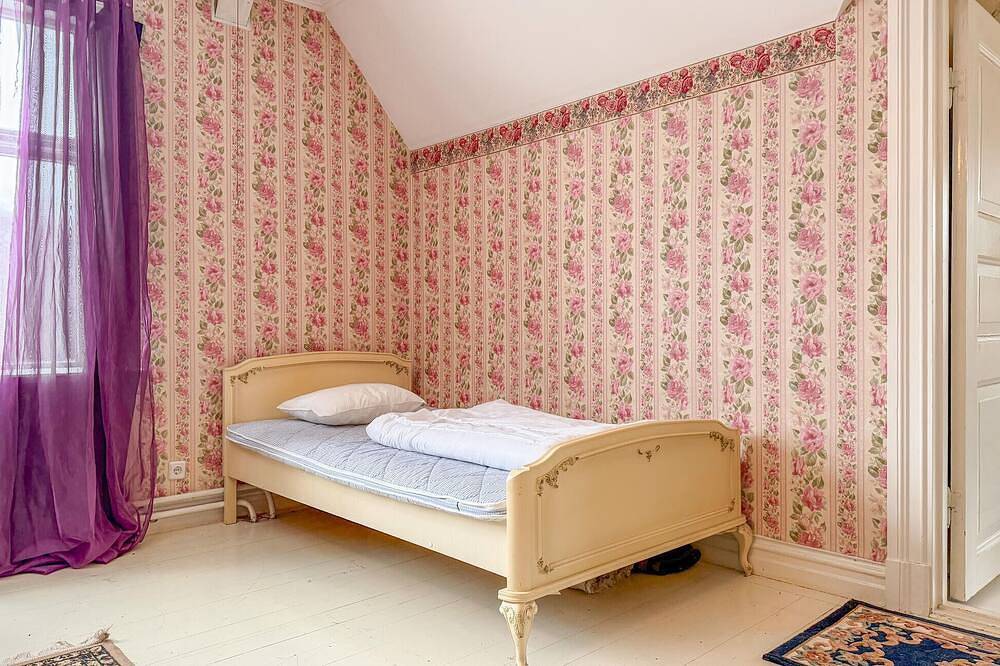 Schönes Haus in Slottsbron mit Wlan in Grums, Vänern
