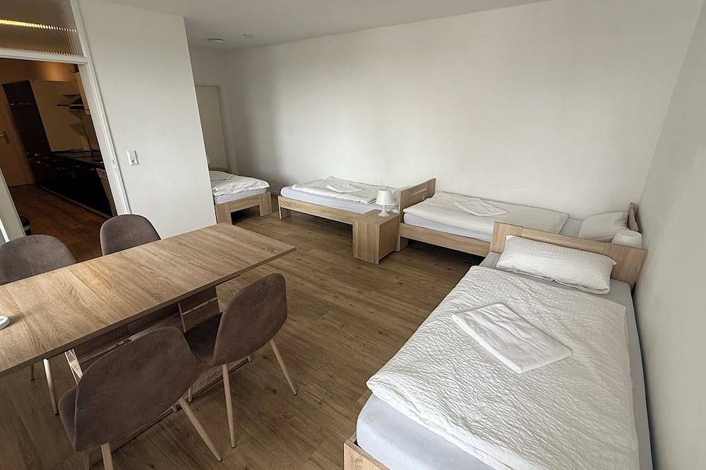 Ganze Wohnung, Apartment in Hannover-Airport! contactless check-in 4P in Langenhagen, Hannover und Umgebung