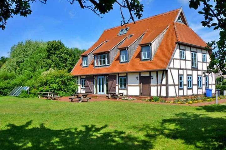 Ferienhaus für 14 Personen, mit Garten und Terrasse, mit Haustier in Steinhagen