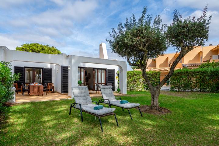 Casa de férias para 5 pessoas, com jardim e terraço em Vilamoura