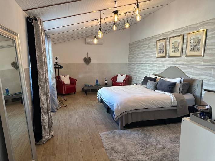 Casa de férias para 2 pessoas, com jardim e varanda em Serpa