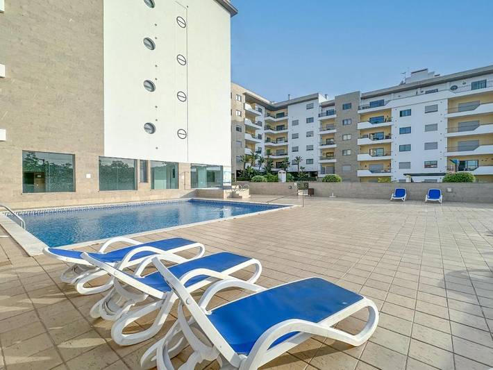 Apartamento de férias para 6 pessoas, com terraço e piscina e ainda piscina infantil and sauna em São Sebastião