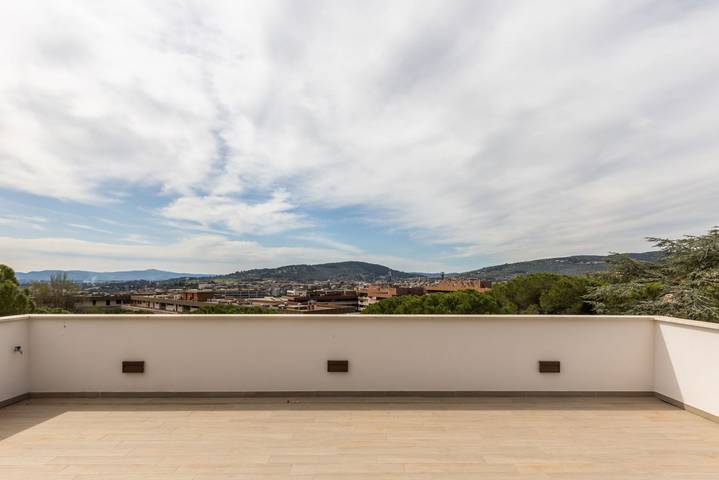 Appartamento intero, Perugia Poolside Haven: Luxurious Comfort in Perugia, Perugia e dintorni
