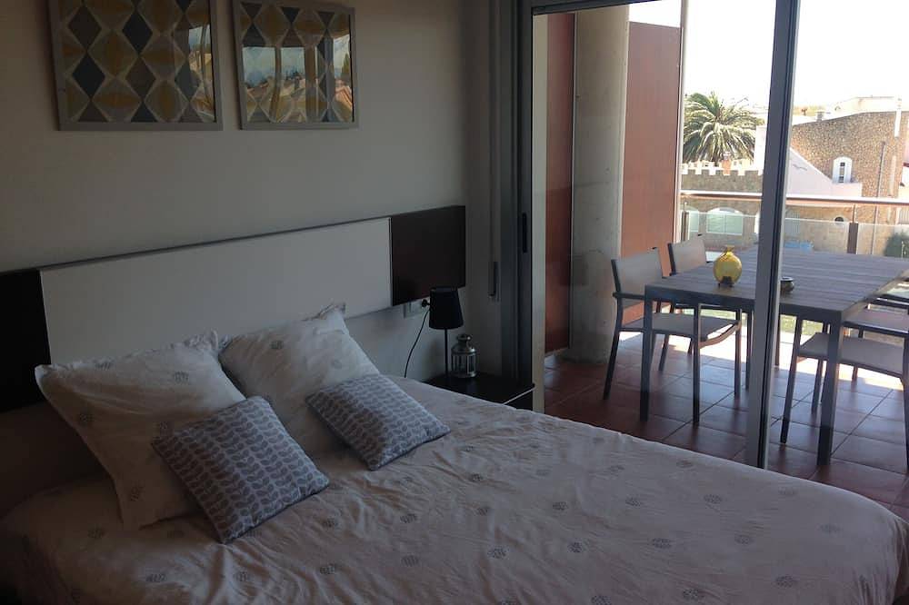 Ganze Wohnung, Wunderschöne 2-Zimmer-Wohnung für 7 Personen mit Yachthafen und Meerblick in Santa Margarida, Roses