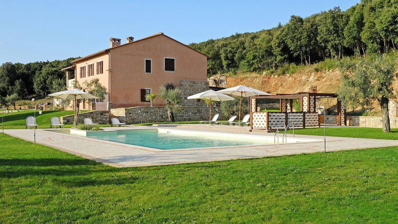 Agriturismo per 5 persone con giardino in Narni, Provincia di Terni