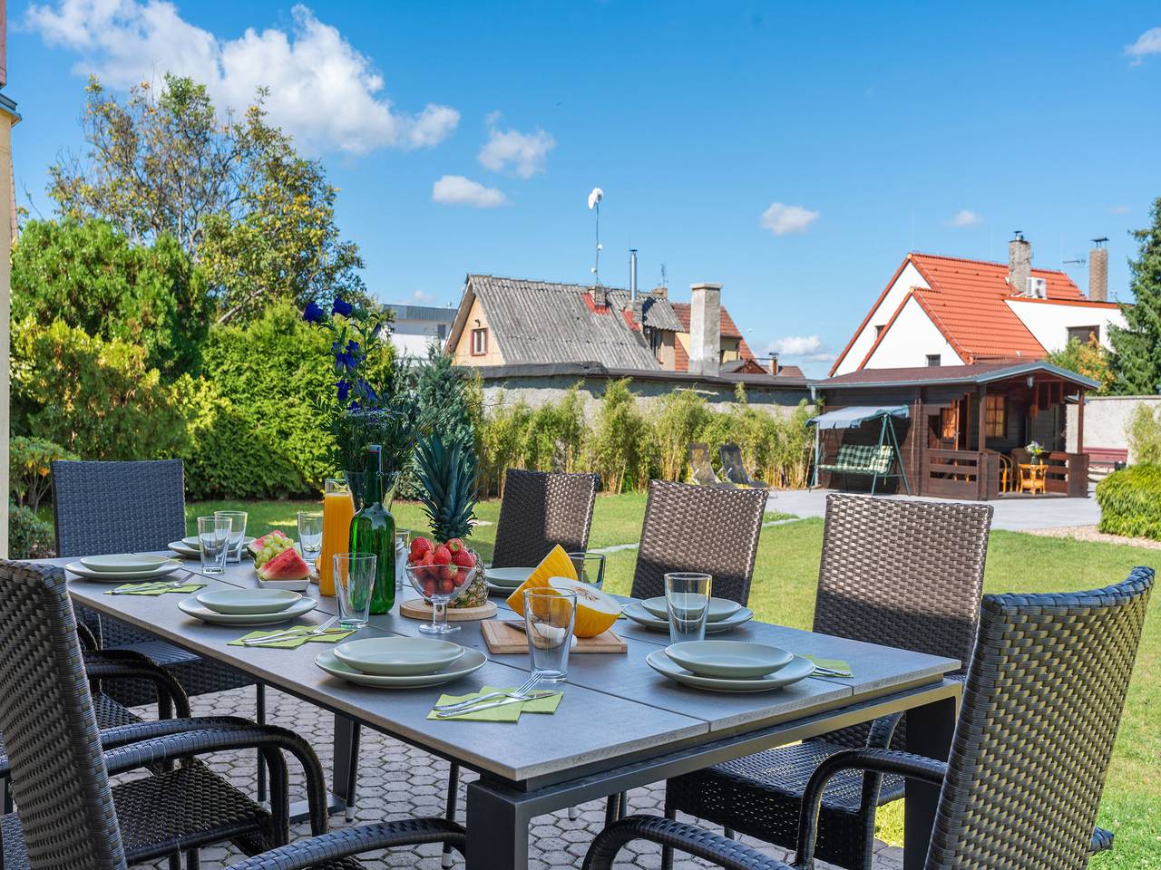 Pool & Garden Villa in Prague, Central Bohemia