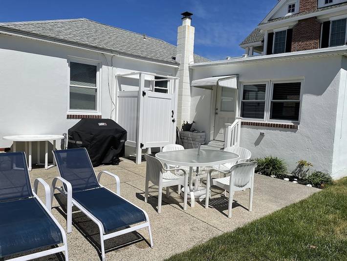 Gîte pour 6 personnes, avec terrasse et jardin