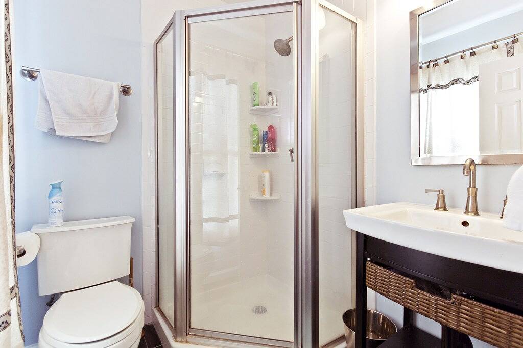 Modernes Stadthaus in Shirlington (3 Schlafzimmer, 2,5 Bäder) in Arlington (VA), Arlington County