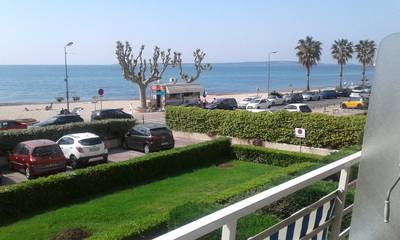 Gîte pour 3 personnes, avec balcon dans Golfe-Juan