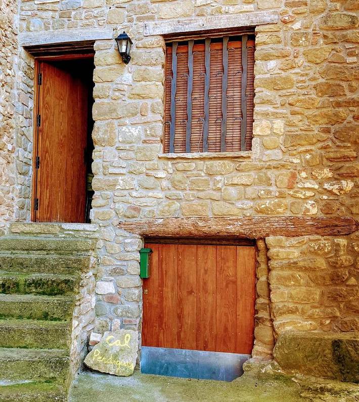 Casa rural para 12 personas, con Balcón además de Terraza y Vistas en Noguera - 2