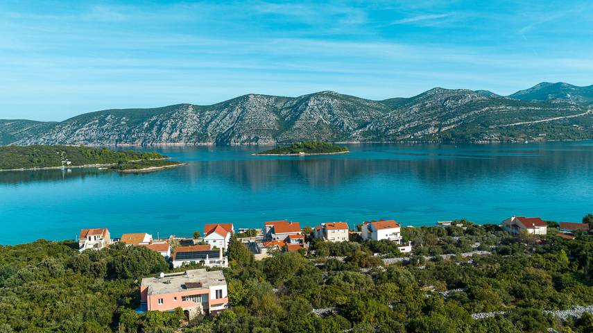 Ganze Wohnung, 2-Zimmer-Ferienwohnung mit Terrasse Kneza, Korcula A-21829-a in Račišće (Dalmatien), Korcula