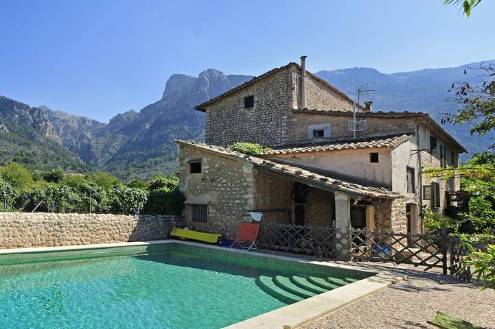 Agriturismo für 16 Personen, mit Garten und Pool in Sóller