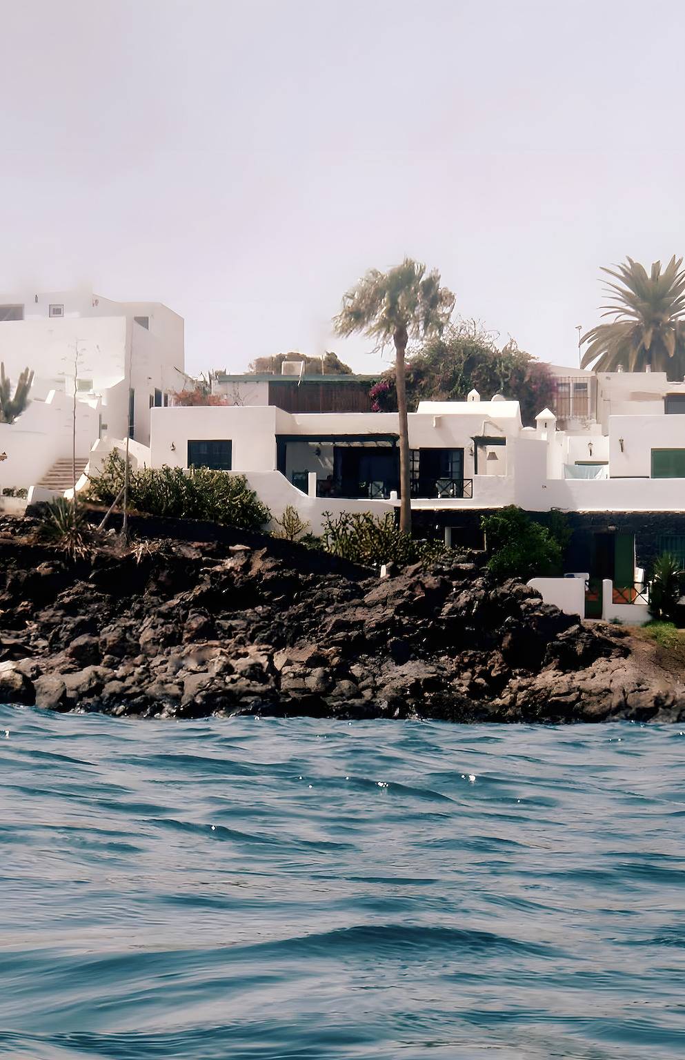 Vacaciones 'The Beach House Lanzarote' con vistas al mar, terraza privada y Wi-Fi in Puerto del Carmen, Tías