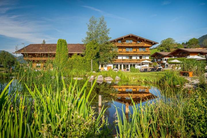Hotel für 2 Personen, mit Balkon und Terrasse sowie Garten und Pool in Thiersee