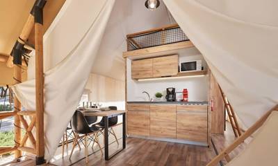 Camping für 4 Personen, mit Terrasse und Balkon/Terrasse in Limburg (Niederlande)