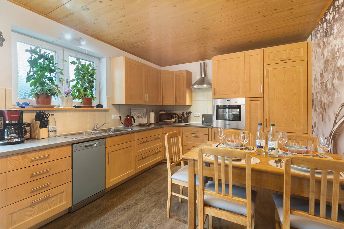Ganze Wohnung, Ferienwohnung 'Haus Luise' barrierefrei, mit Bergblick und Gemeinschaftsterrasse in Olsberg, Hochsauerlandkreis