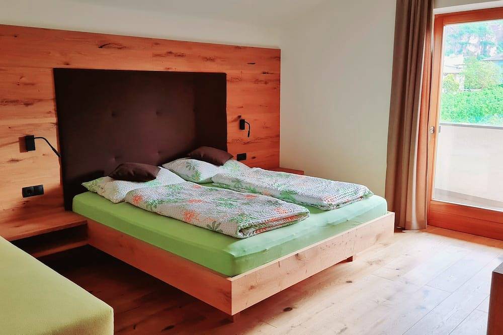 Ganze Wohnung, Jazz ruhige,gemütliche Fw mit Sonnenaufgangsicht. 10min vom Kalterersee entfernt in Auer, Südtirol