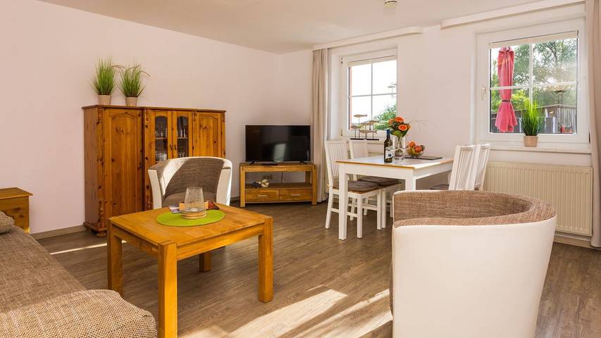 Ferienwohnung für 4 Personen, mit Terrasse am Achterwasser - 3