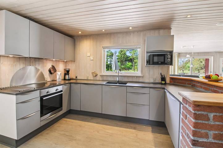 Awesome home in Rømø w/ Wifi, 3 Bedrooms and Sauna in Sønderstrand, Havneby