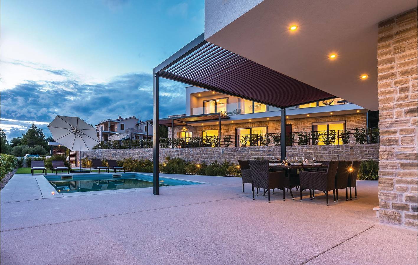 Ferienhaus für 10 Personen mit Terrasse in Tribunj, Šibenik-Knin