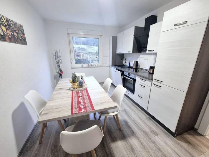 Ferienwohnung für 8 Personen, mit Terrasse und Garten in Siegen - 3