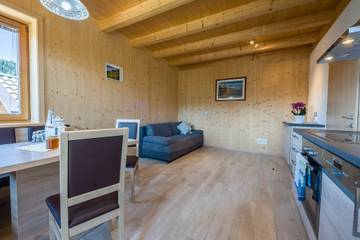 Agriturismo per 4 Persone in Lauregno, Alpi della Val di Non, Foto 4